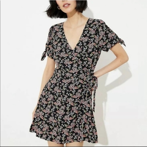 LOFT Pants - LOFT Black Floral Wrap Romper with Pink & Cream Flowers V-neck Tie Waist- 14